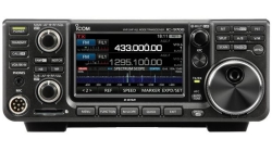 ICOM  IC - 9700 + SM - 30