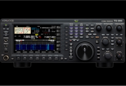 Kenwood TS - 890 S