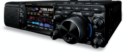 YAESU FT - 710 AESS + YAESU FH - 2 + YAESU MHG - 1
